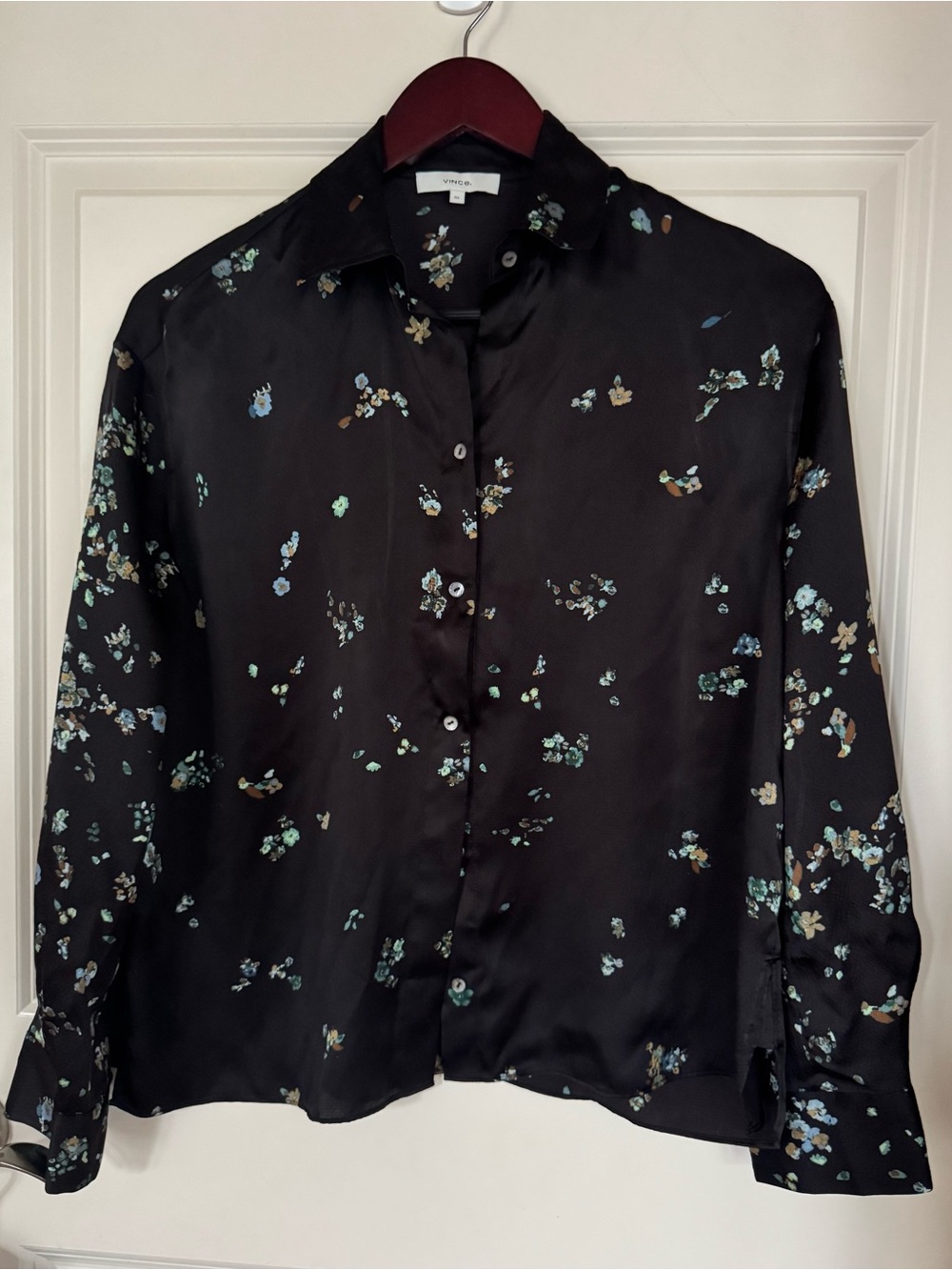 NWT Vince Scattered Floral Silk Shirt